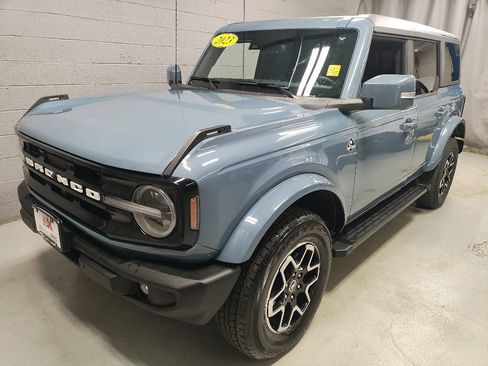Used 2023 Ford Bronco Outer Banks AWD/4WD image 15