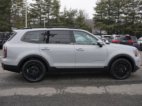Used 2023 Kia Telluride EX X-Line image 21