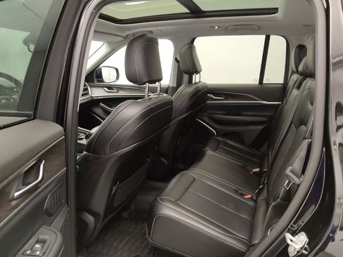 Used 2022 Jeep Grand Cherokee Limited 4xe AWD/4WD image 18