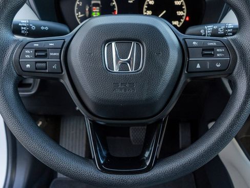 Used 2025 Honda HR-V LX image 24
