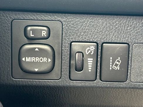 Used 2017 Toyota RAV4 LE w/ All Weather Liner Package AWD/4WD image 60