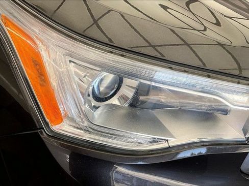 Used 2019 GMC Acadia SLE AWD/4WD image 28
