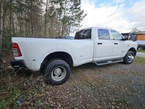 Used 2022 RAM 3500 Tradesman image 7