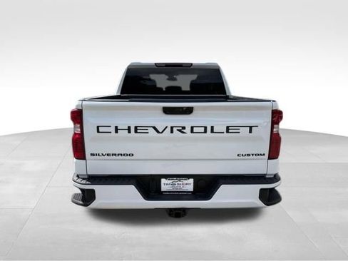 Used 2023 Chevrolet Silverado 1500 Custom w/ LPO, Dark Essentials Package AWD/4WD image 10