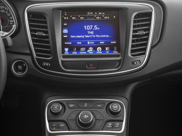 Used 2016 Chrysler 200 Limited FWD image 33
