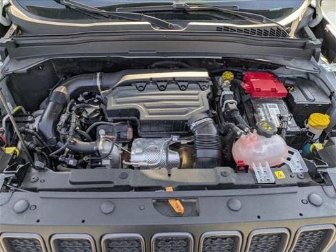 Used 2023 Jeep Renegade Trailhawk image 25