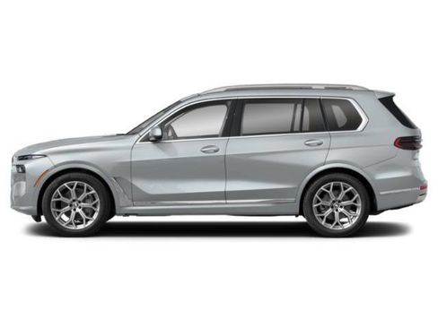 Certified 2026 BMW X7 xDrive40i w/ M Sport Package image 6