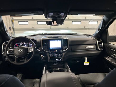 New 2026 RAM 1500 Big Horn AWD/4WD image 31