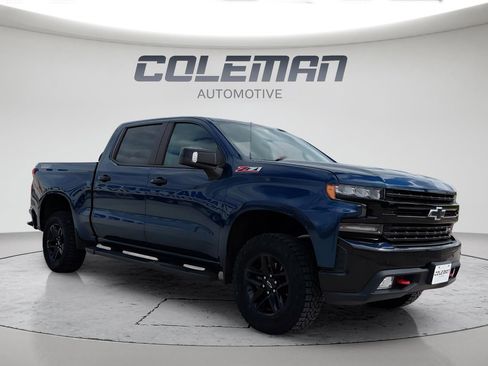 Used 2019 Chevrolet Silverado 1500 LT Trail Boss w/ Convenience Package AWD/4WD image 7
