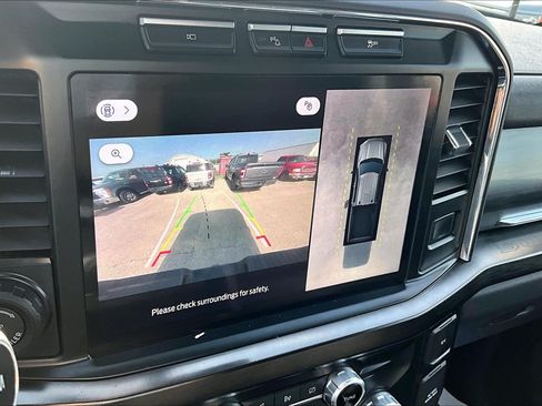 Used 2023 Ford F250 Lariat w/ Lariat Ultimate Package AWD/4WD image 29
