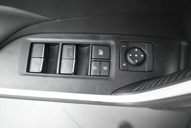 Used 2024 Toyota RAV4 XLE FWD image 9