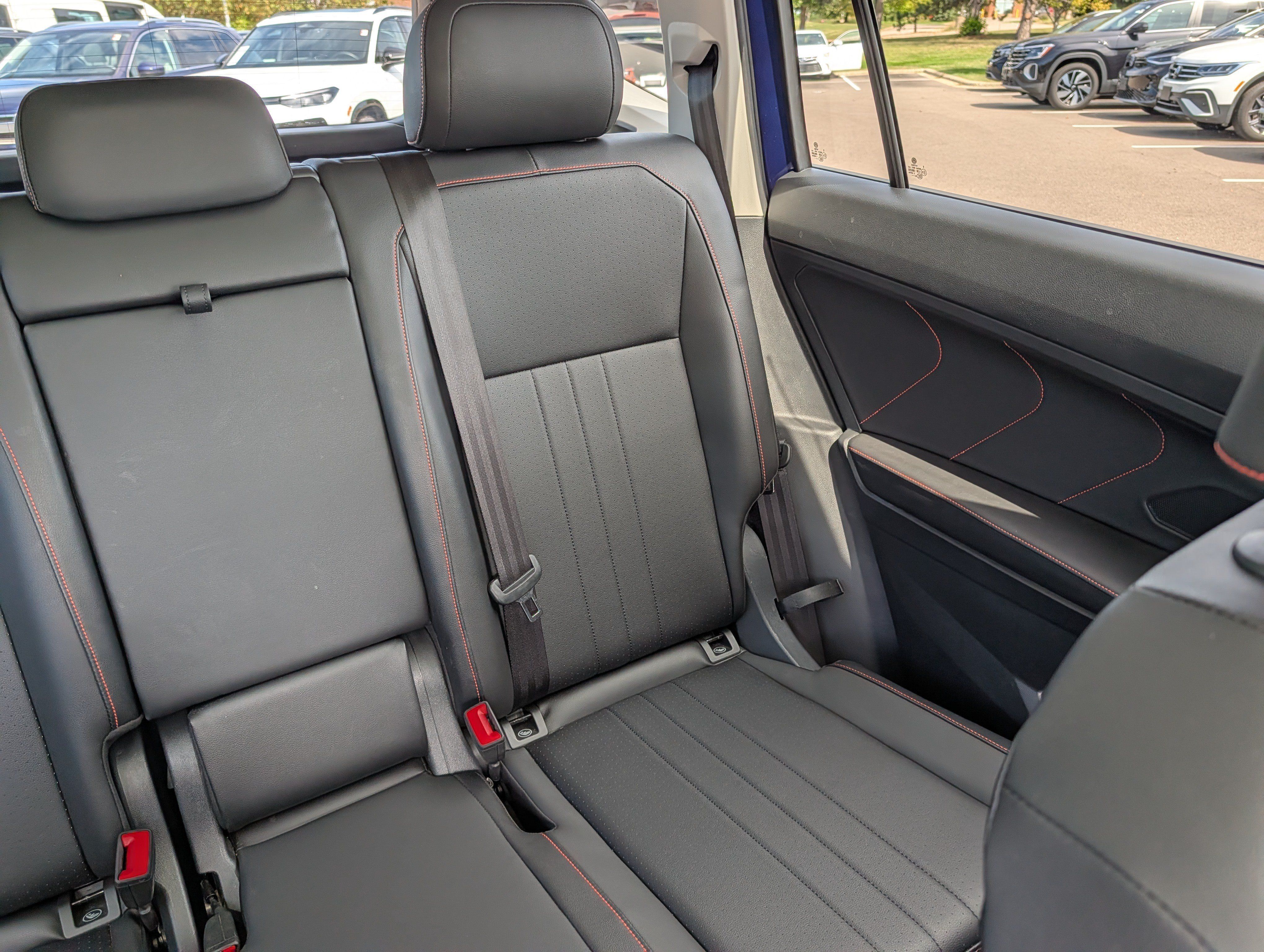 Certified 2024 Volkswagen Tiguan Wolfsburg Edition w/ Panoramic Sunroof Package AWD/4WD image 13
