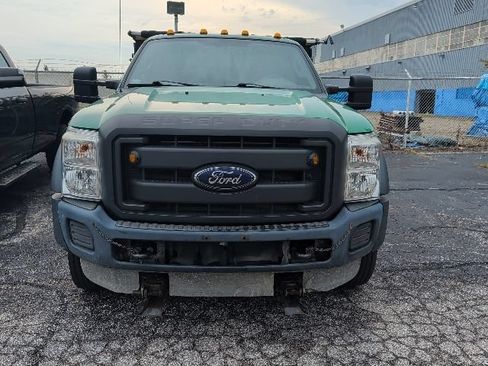 Used 2016 Ford F550 2WD Regular Cab Super Duty image 12