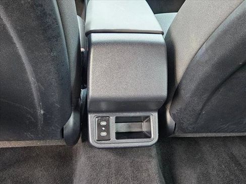 Used 2025 Kia K4 LXS image 17