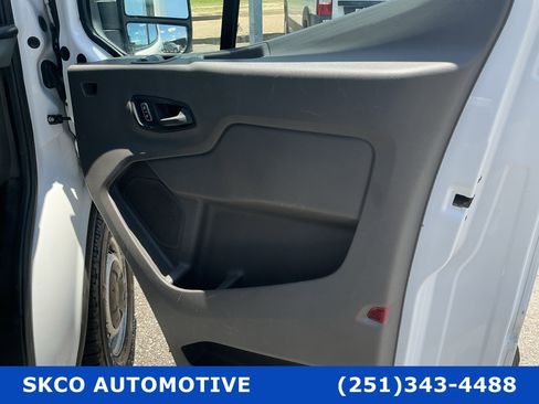 Used 2023 Ford Transit 250 Medium Roof RWD image 8