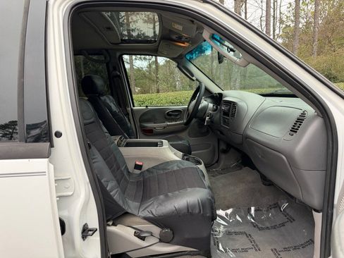 Used 2003 Ford F150 Lariat image 18