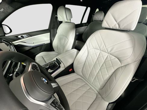 New 2026 BMW X7 xDrive40i w/ M Sport Package image 21
