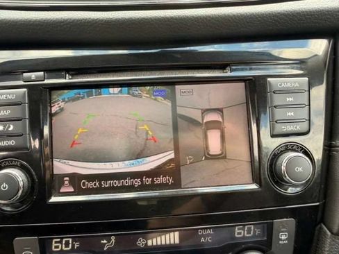 Used 2020 Nissan Rogue SL w/ Premium Package AWD/4WD image 23