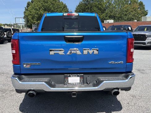 Used 2025 RAM 1500 Big Horn AWD/4WD image 7