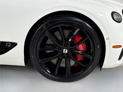 Used 2020 Bentley Continental GT AWD/4WD image 38