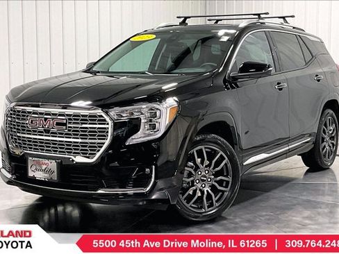 Used 2023 GMC Terrain Denali w/ Black Diamond Edition AWD/4WD image 1