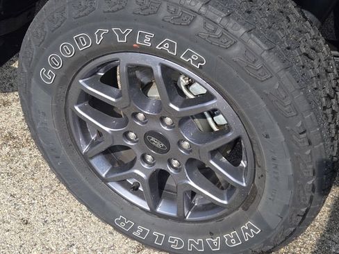 Used 2024 Ford Ranger XLT w/ FX4 Off-Road Package image 16