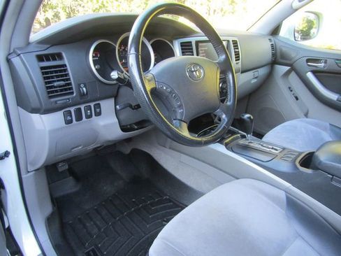 Used 2008 Toyota 4Runner Sport image 13