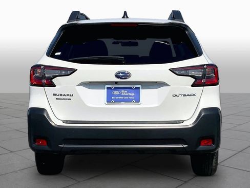 Used 2024 Subaru Outback Premium AWD/4WD image 5