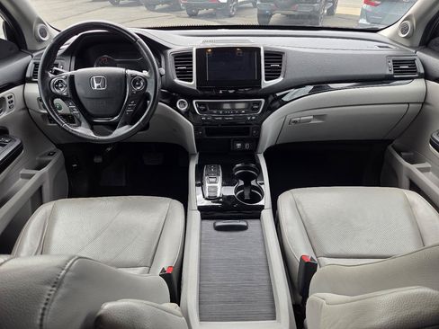 Used 2020 Honda Ridgeline RTL-E image 16