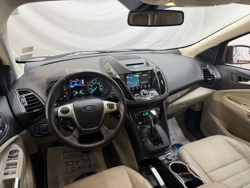 Used 2016 Ford Escape Titanium FWD image 10