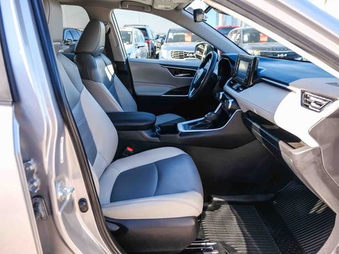 Certified 2022 Toyota RAV4 XLE Premium FWD image 19