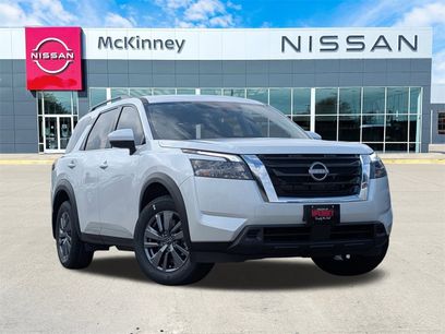 New 2025 Nissan Pathfinder SV