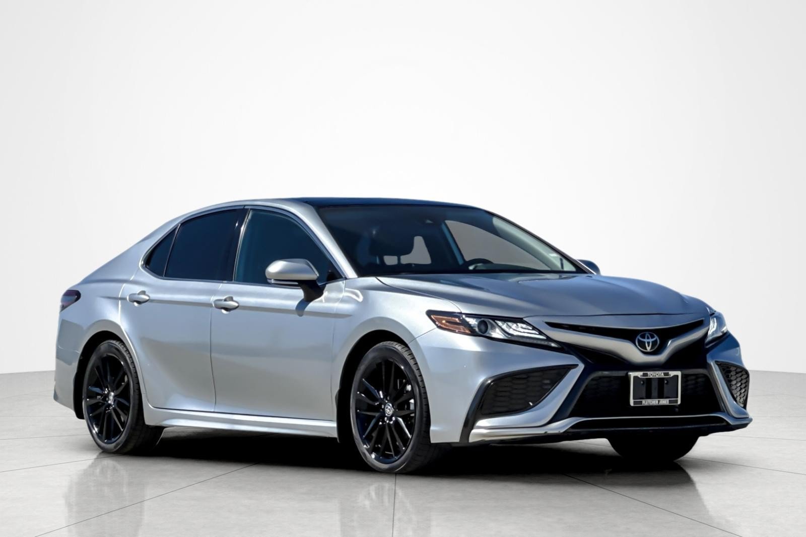 Certified 2023 Toyota Camry XSE FWD image 7