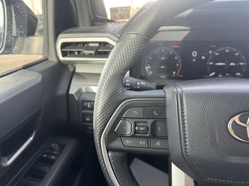 Used 2024 Toyota Tacoma TRD Off-Road w/ TRD Off Road Upgrade Package image 22