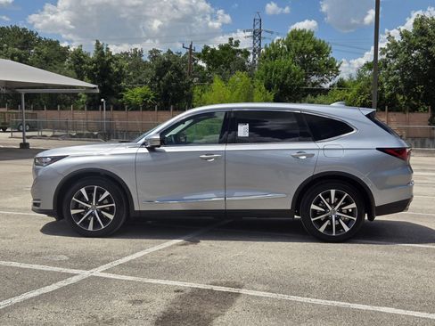 Certified 2026 Acura MDX FWD w/ Technology Package image 7