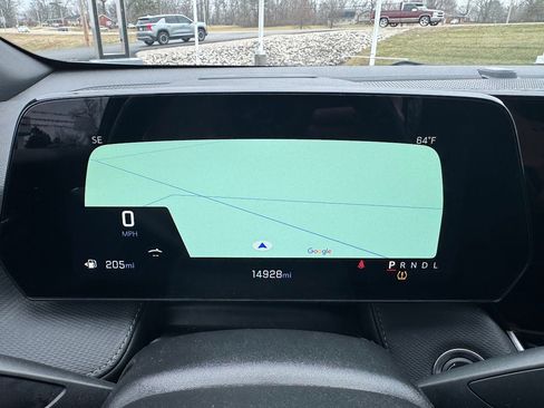 Used 2025 Chevrolet Equinox LT image 12