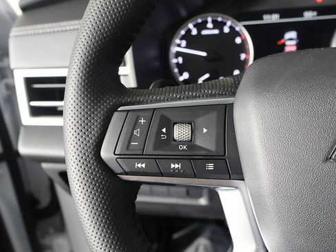 New 2026 Mitsubishi Outlander SE FWD image 42