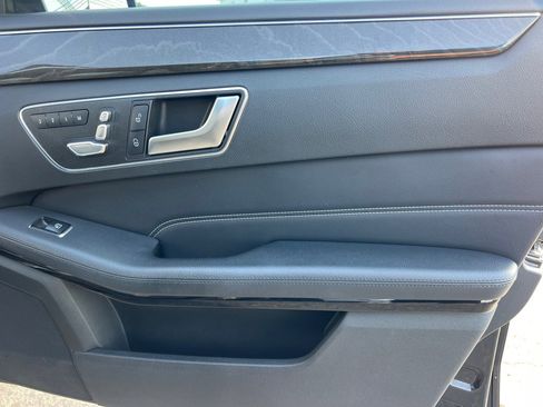 Used 2014 Mercedes-Benz E 350 Sedan image 18