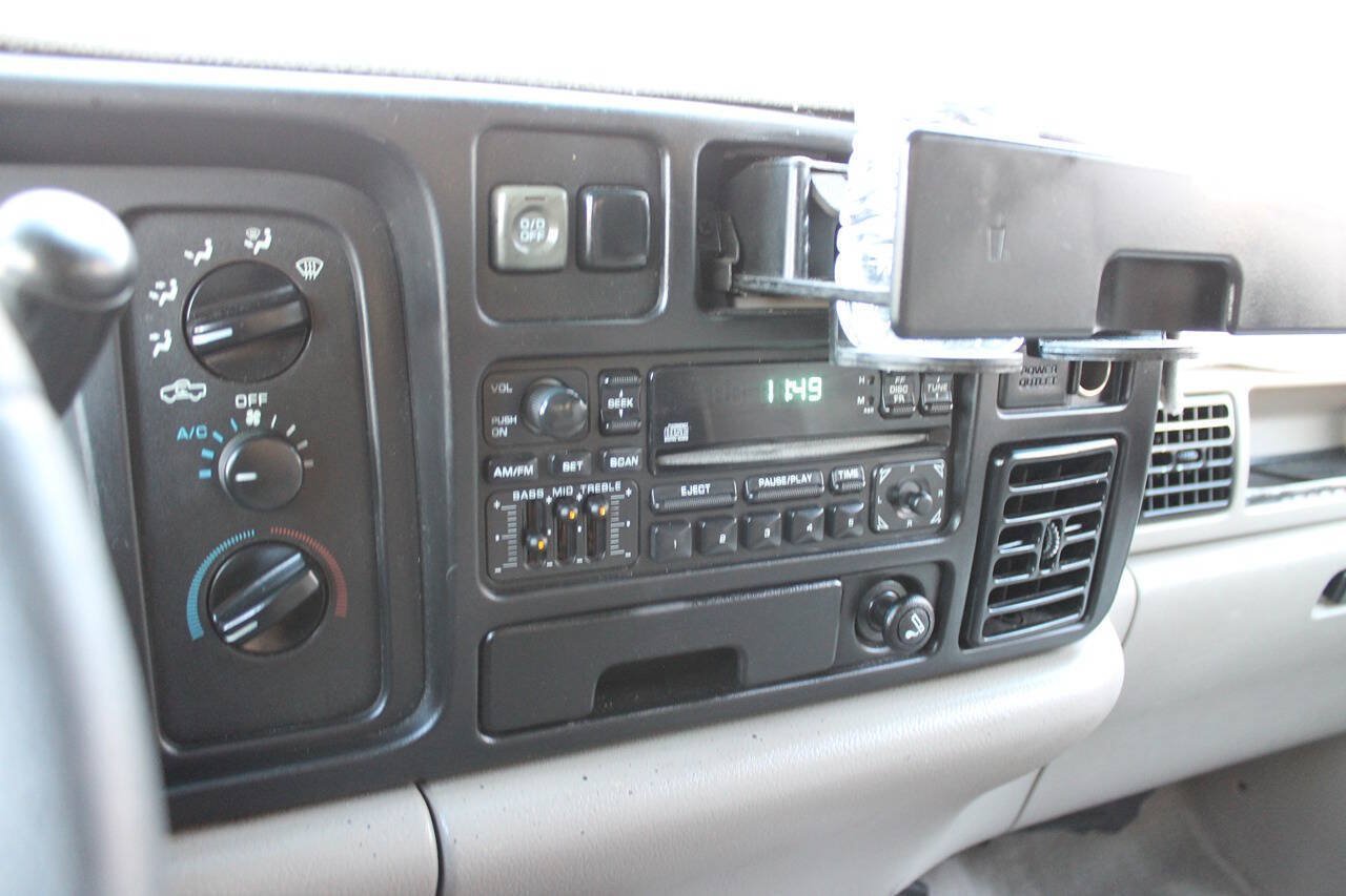 Used 1996 Dodge Ram 1500 Truck 2WD Club Cab image 35
