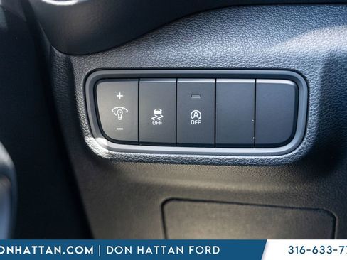 Used 2025 Kia Soul LX FWD image 16