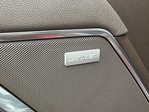 Used 2025 GMC Sierra 1500 SLT AWD/4WD image 31