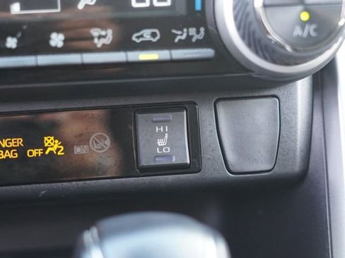 Used 2021 Toyota RAV4 SE w/ Weather & Moonroof Package AWD/4WD image 36