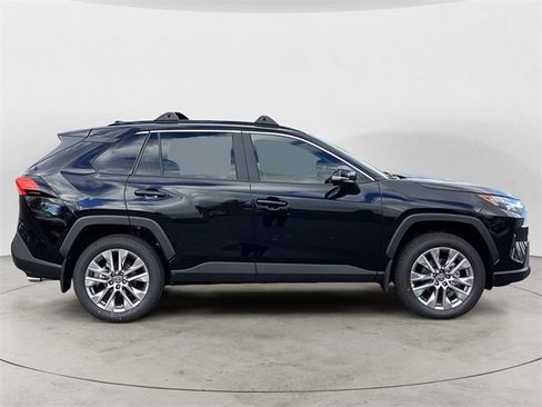 New 2025 Toyota RAV4 XLE Premium image 6