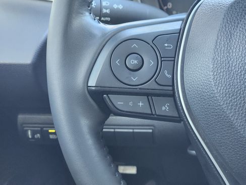 Used 2024 Toyota Corolla SE image 27