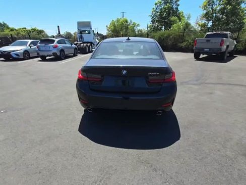 Used 2021 BMW 330e w/ Convenience Package RWD image 5