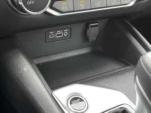 Used 2025 Nissan Altima 2.5 SV FWD image 20