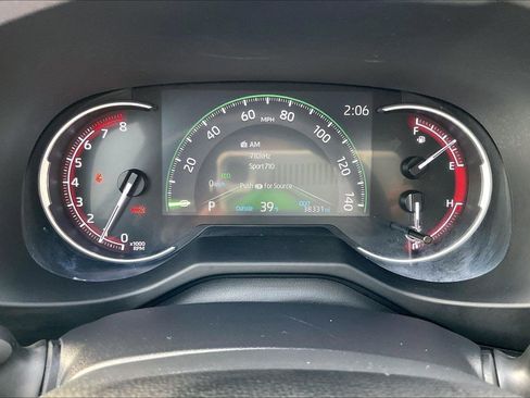 Used 2024 Toyota RAV4 LE image 19