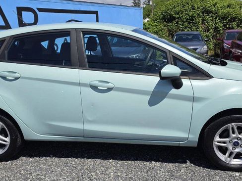 Used 2017 Ford Fiesta SE FWD image 8