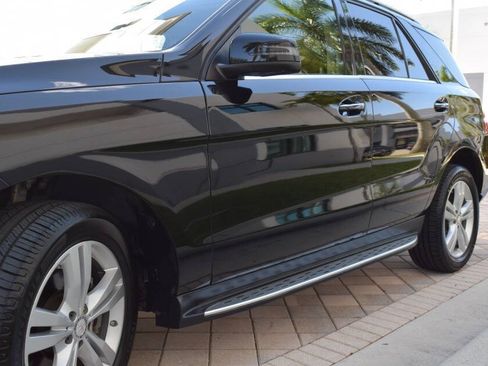 Used 2015 Mercedes-Benz ML 250 BlueTEC 4MATIC image 17