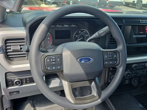 New 2026 Ford F250 XL w/ FX4 Off-Road Package image 18